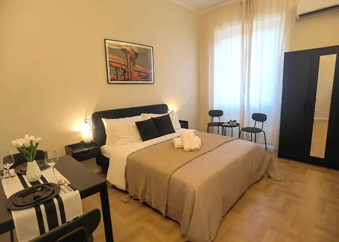 Deluxe Two-Bedroom Apartment